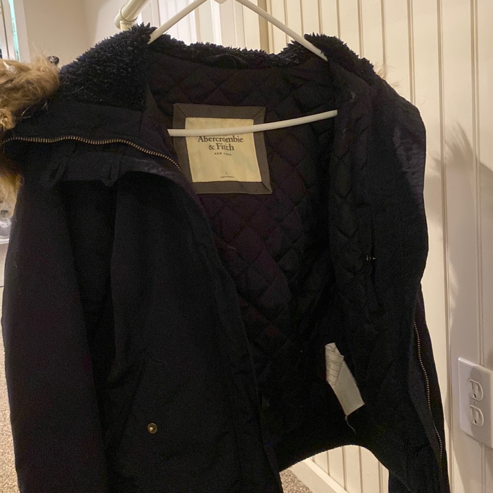 Abercrombie Coat w Hood and removable fur